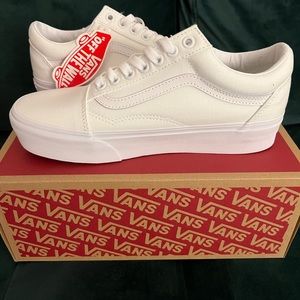 Vans ‘Old Skool Platform’ Sneakers | Women’s Size 9, Men’s Size 7.5 | NEW